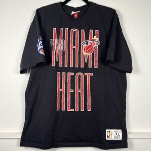 Miami Heat Mitchell & Ness NBA X-Large T-Shirt Est. 1969 Distressed Art Sports